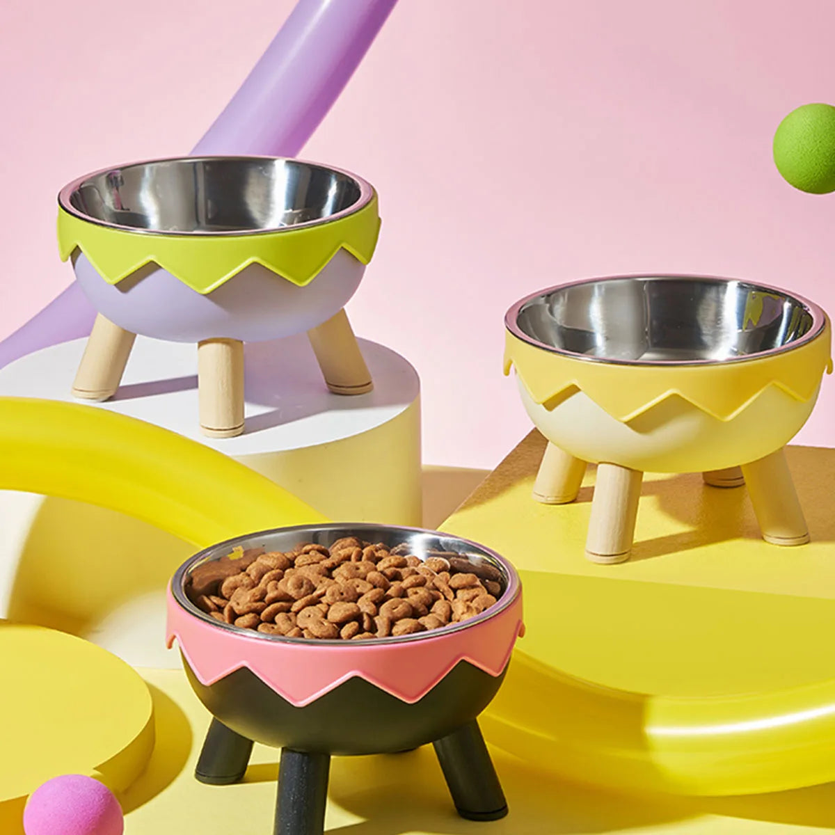 Gamelle en inox sur pied en bois pour chat